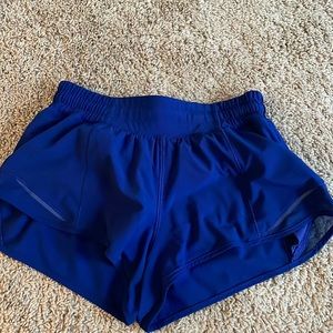 Blue lululemon hotty hot shorts 2.5